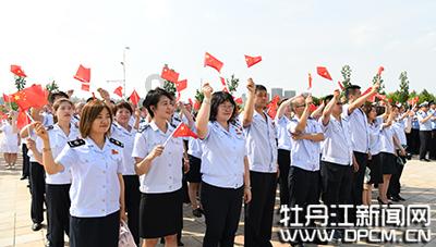 他把儿子送小姨家小住,15天后去接,结果被小姨改了姓氏,不还了